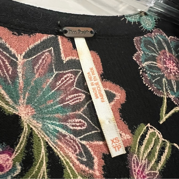 Free People Just The Two of Us Floral Long Sleeve Flowy Boho Tunic Blouse R7 - Picture 6 of 7